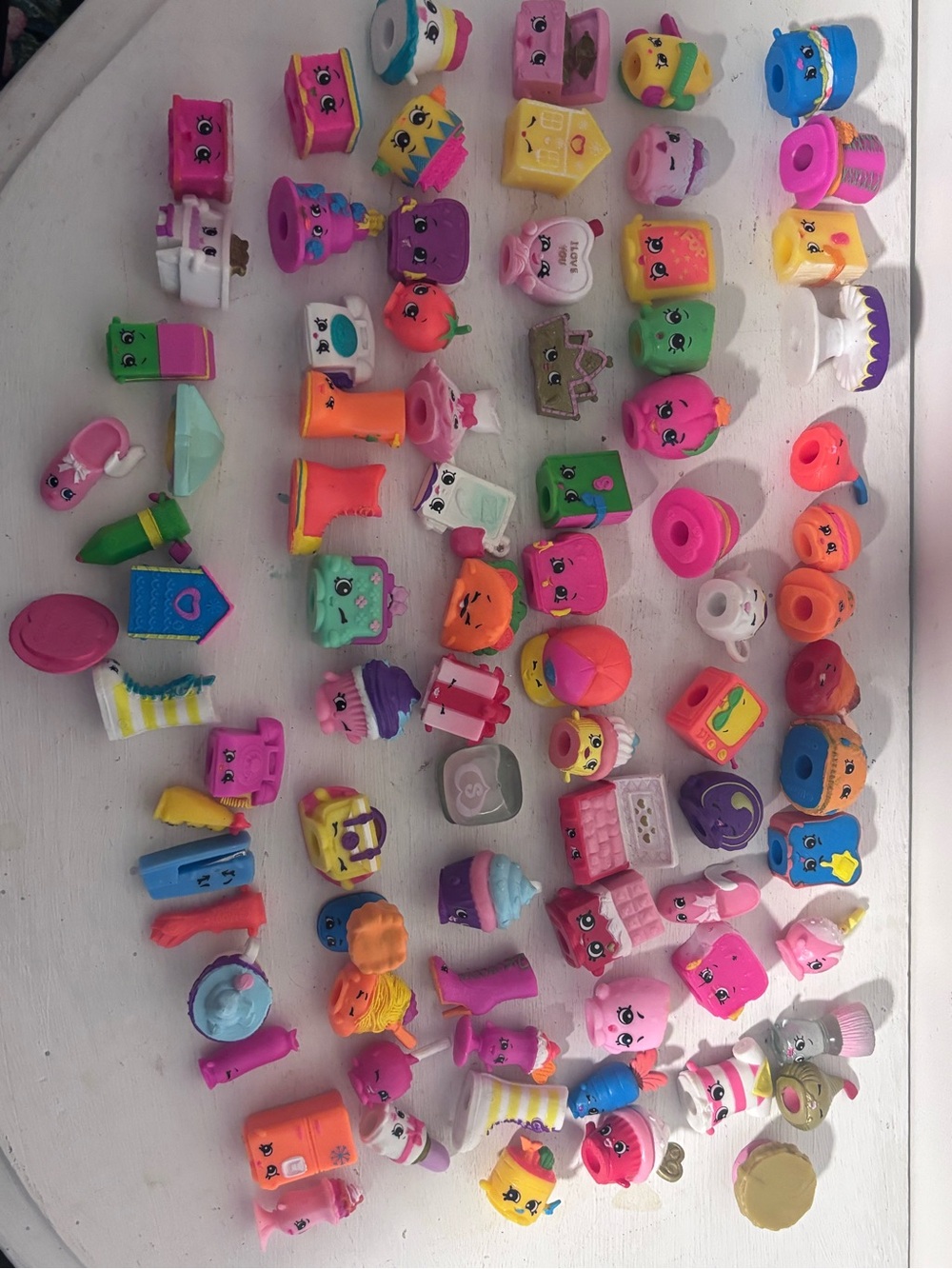 Shopkinz lot over 70 figures - Picture 2 of 4